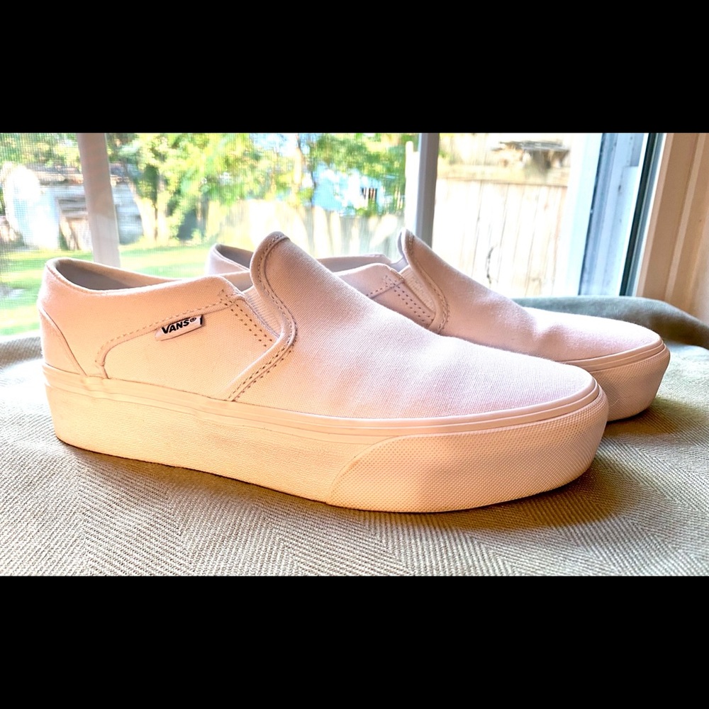 VANS Authentic ASHER PLATFORM SLIP-ON SNEAKER